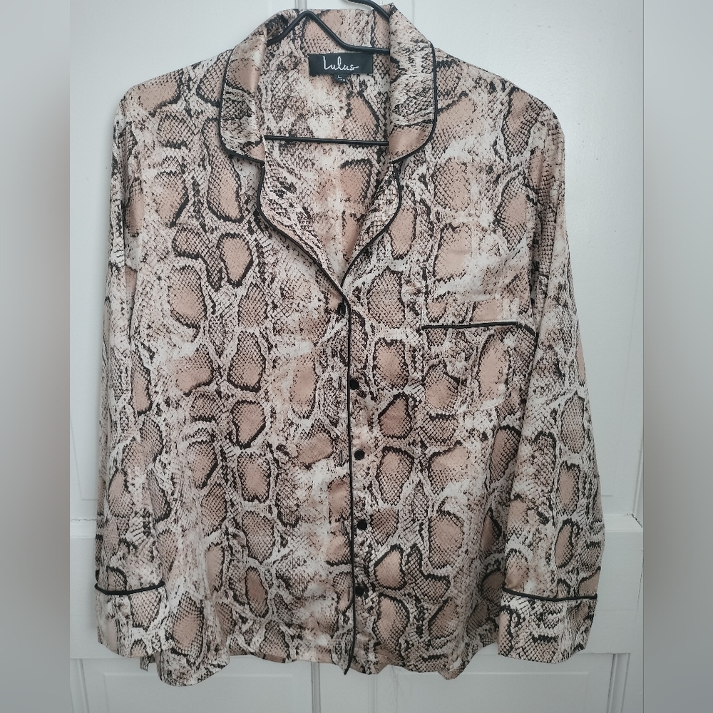 NWT Lulus Rhea beige long sleeve top